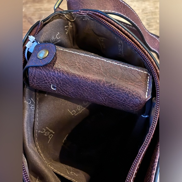BOC Taupe Purse with Convertible Strap and Cell Phone Power Bank, Like New!! - Picture 11 of 13